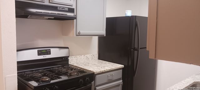 1447 EDRIS DR, San Antonio, TX 78224