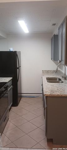 1447 EDRIS DR, San Antonio, TX 78224