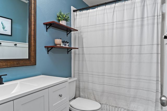430 MESA LOOP, San Antonio, TX 78258