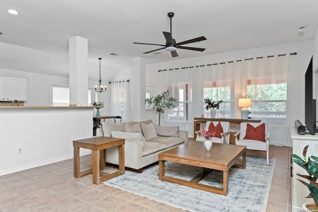 430 MESA LOOP, San Antonio, TX 78258