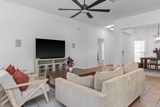 430 MESA LOOP, San Antonio, TX 78258