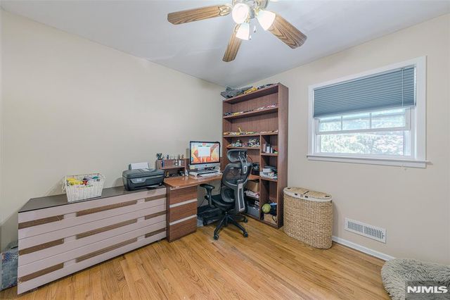 22 Cypress Lane, Paramus, NJ 07652