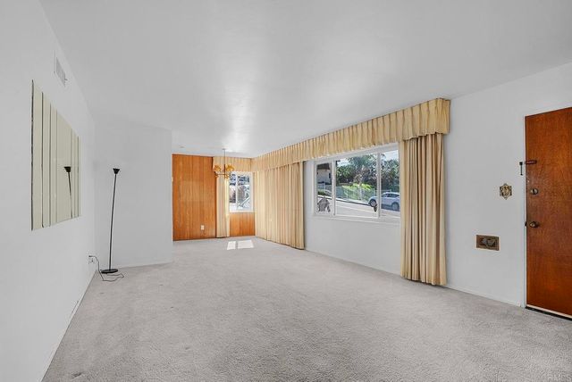 1003 MANCHESTER, National City, CA 91950