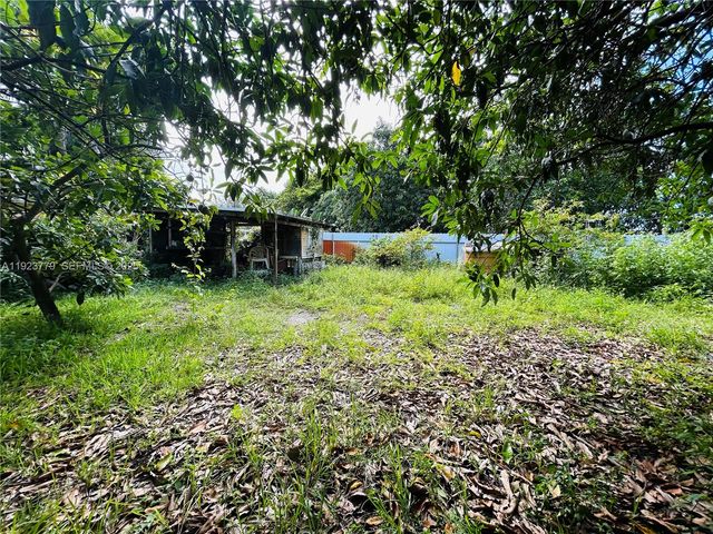 16050 NW 45th Ave, Miami Gardens, FL 33054