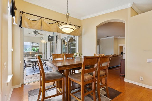 6109 KINGBIRD MANOR DRIVE, Lithia, FL 33547