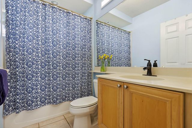 6109 KINGBIRD MANOR DRIVE, Lithia, FL 33547