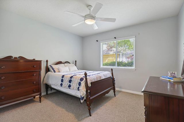 6109 KINGBIRD MANOR DRIVE, Lithia, FL 33547