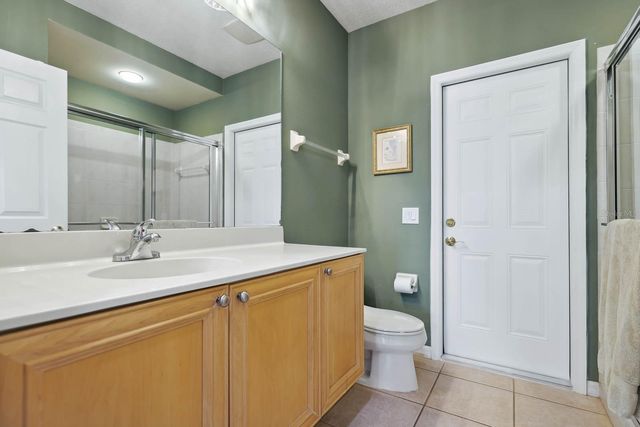 6109 KINGBIRD MANOR DRIVE, Lithia, FL 33547