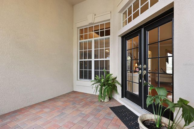 6109 KINGBIRD MANOR DRIVE, Lithia, FL 33547