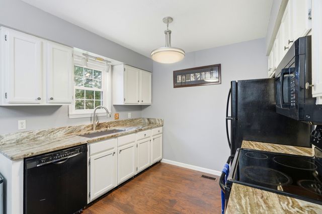 129 Lancashire Drive, Branson, MO 65616