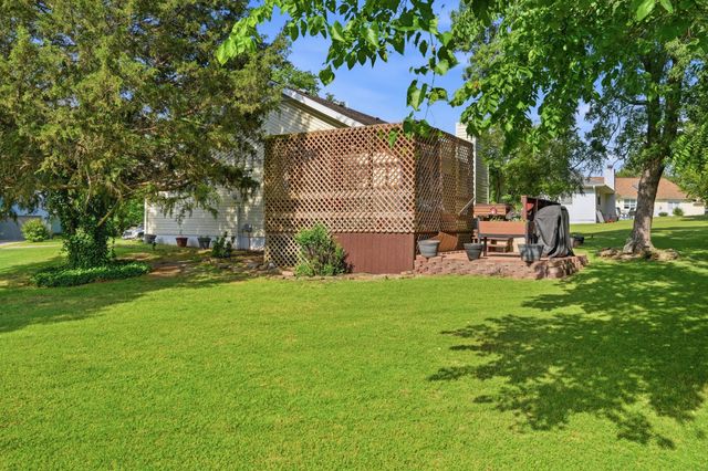 129 Lancashire Drive, Branson, MO 65616