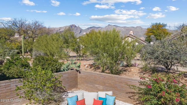 4045 E Via Del Mirlillo, Tucson, AZ 85718