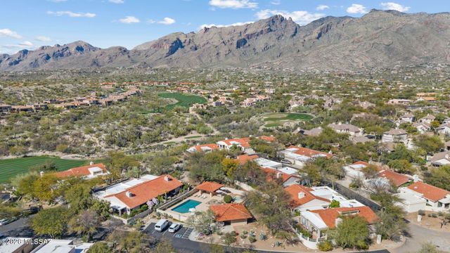 4045 E Via Del Mirlillo, Tucson, AZ 85718