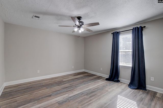 1616 Lakeview Avenue, Camden, SC 29020