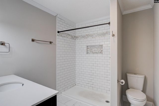 1616 Lakeview Avenue, Camden, SC 29020