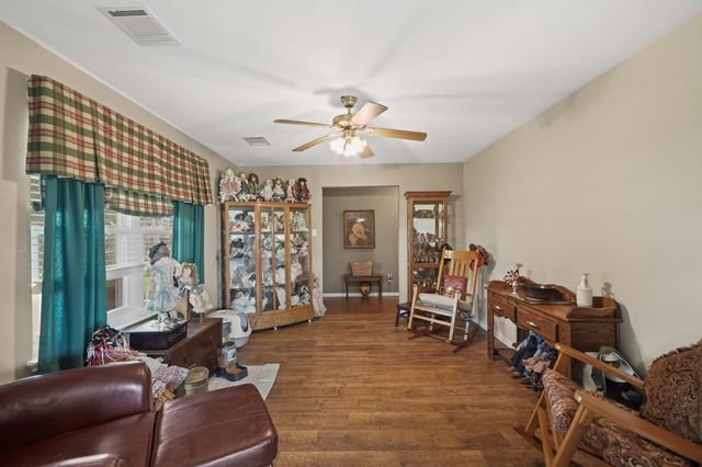 4911 Brister Parkway, Rosharon, TX 77583