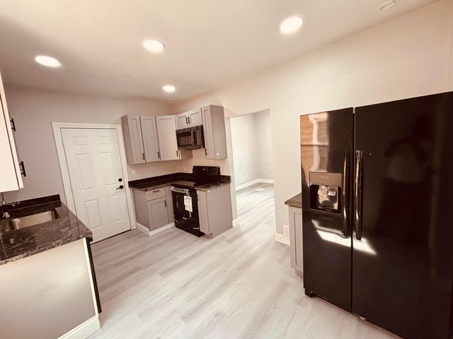 483 S Warren Avenue, Columbus, OH 43204
