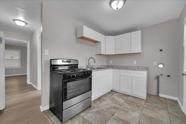 5528 Rickenbacker Place, Fort Worth, TX 76112
