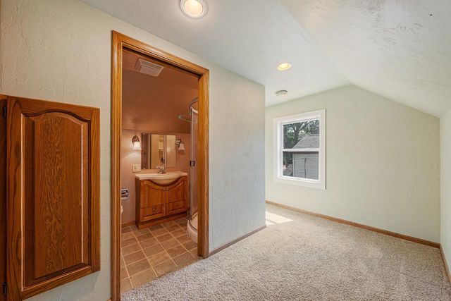 125 MAYER STREET, Neenah, WI 54956