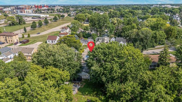 125 MAYER STREET, Neenah, WI 54956