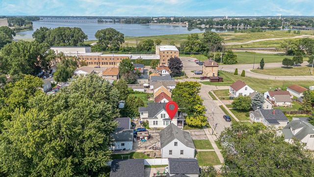 125 MAYER STREET, Neenah, WI 54956