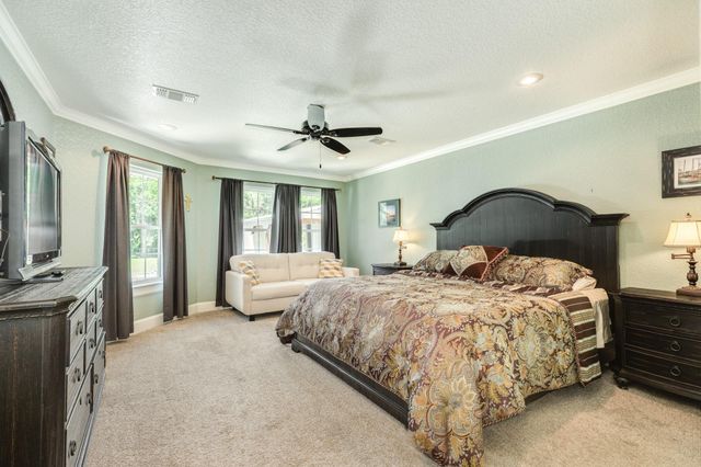 1208 Bronco Trail, Angleton, TX 77515