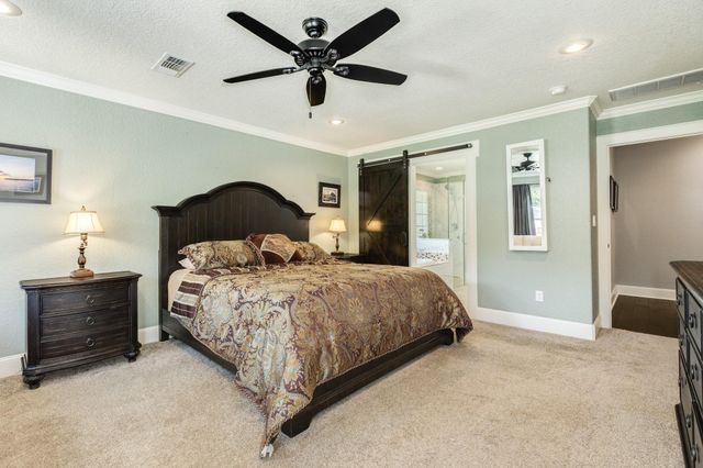 1208 Bronco Trail, Angleton, TX 77515