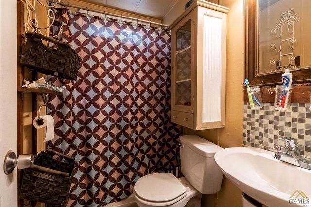 8300 Kern Canyon Road 117, Bakersfield, CA 93306