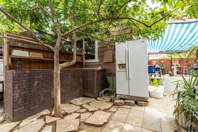 8300 Kern Canyon Road 117, Bakersfield, CA 93306