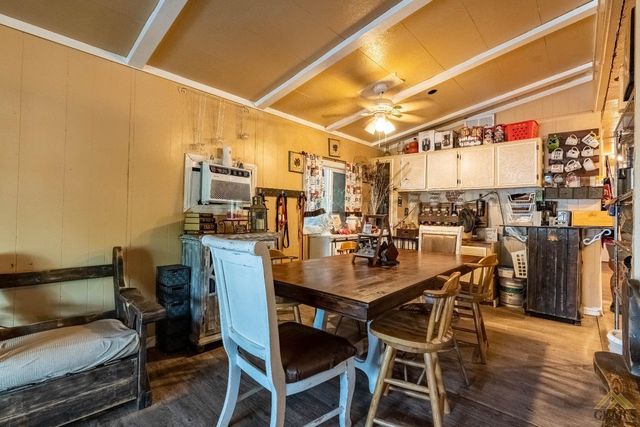 8300 Kern Canyon Road 117, Bakersfield, CA 93306