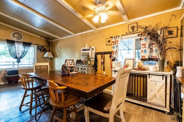 8300 Kern Canyon Road 117, Bakersfield, CA 93306