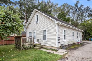 3116 Whittier Drive, Kalamazoo, MI 49001