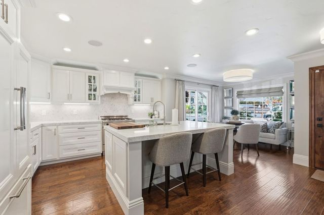 1152 Willow Glen Way, San Jose, CA 95125