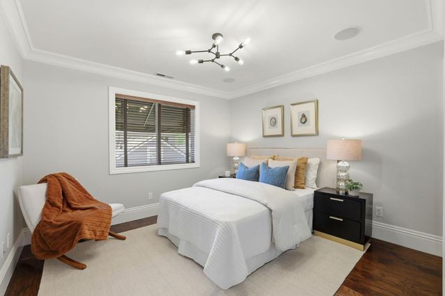 1152 Willow Glen Way, San Jose, CA 95125