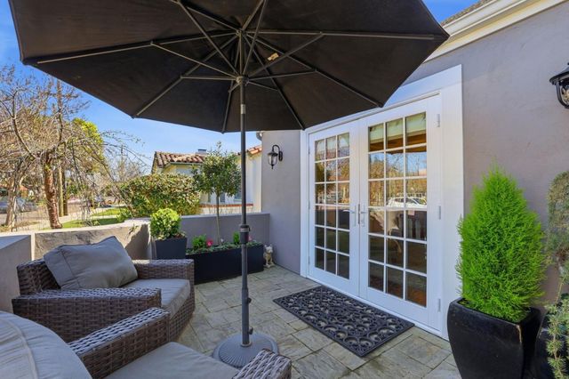 1152 Willow Glen Way, San Jose, CA 95125