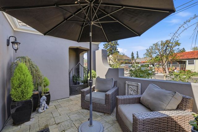 1152 Willow Glen Way, San Jose, CA 95125