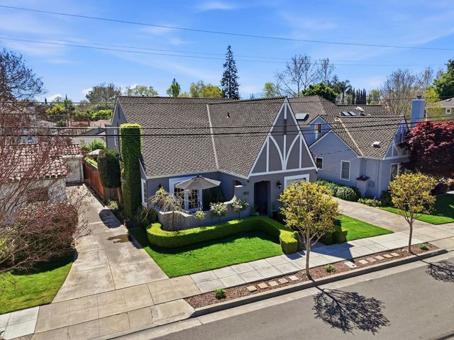 1152 Willow Glen Way, San Jose, CA 95125