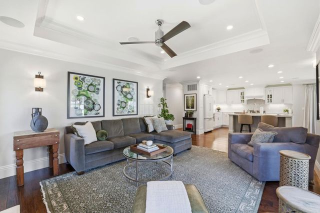 1152 Willow Glen Way, San Jose, CA 95125