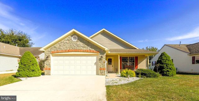 21 LANTERN LN, Shippensburg, PA 17257
