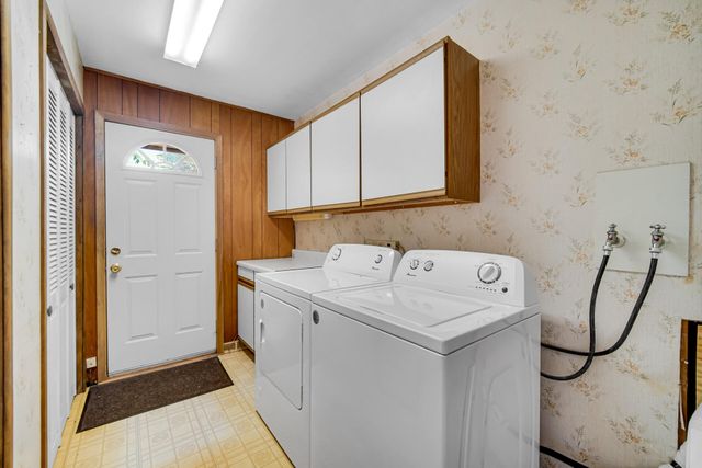 3435 165th Street, Hammond, IN 46323