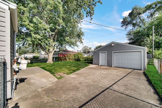 3435 165th Street, Hammond, IN 46323