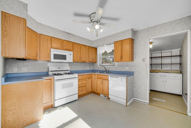 3435 165th Street, Hammond, IN 46323