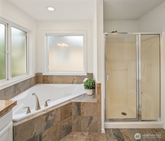 18603 33rd Avenue SE, Bothell, WA 98012