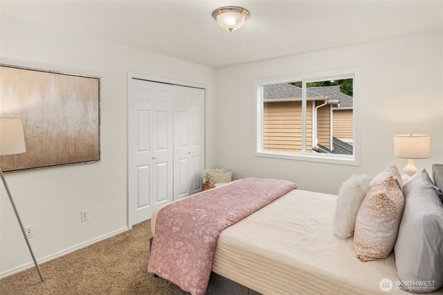 18603 33rd Avenue SE, Bothell, WA 98012