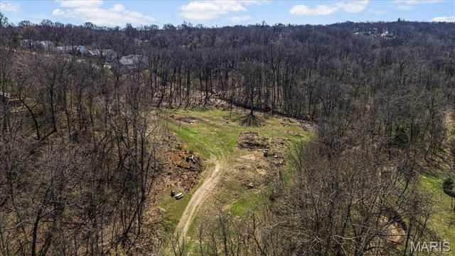 2955 Greenwood Drive, High Ridge, MO 63049