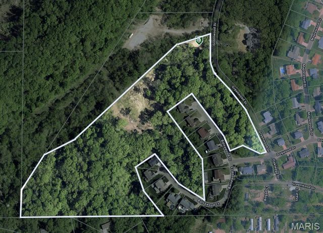 2955 Greenwood Drive, High Ridge, MO 63049