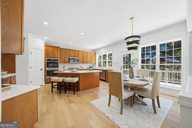 5385 Harbury Lane, Suwanee, GA 30024