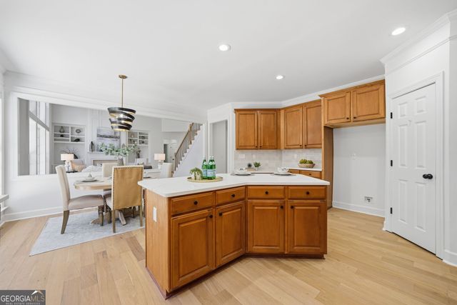 5385 Harbury Lane, Suwanee, GA 30024