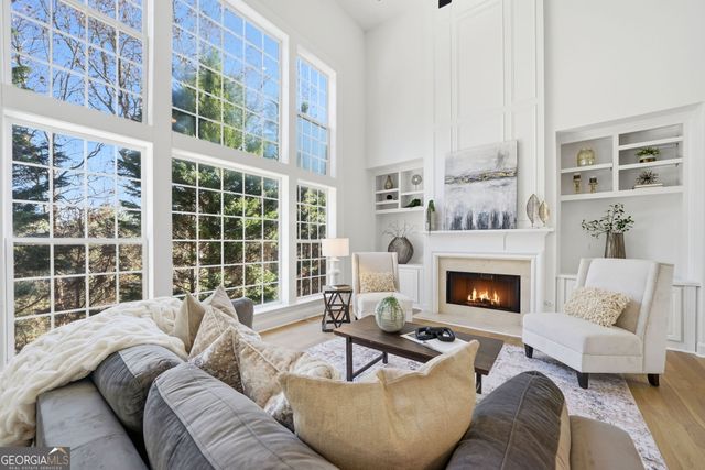 5385 Harbury Lane, Suwanee, GA 30024