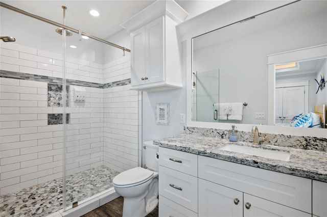 2565 Palm Drive, Crystal Beach, TX 77650